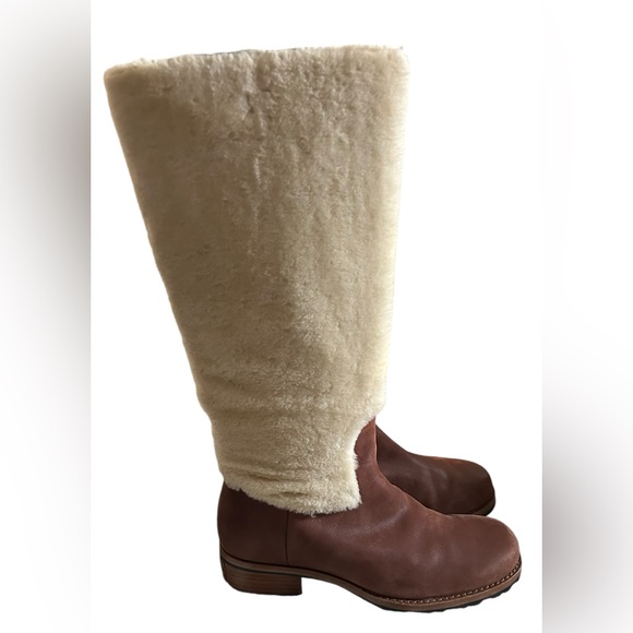 UGG Shoes - UGG Cream and Brown Heeled Boots